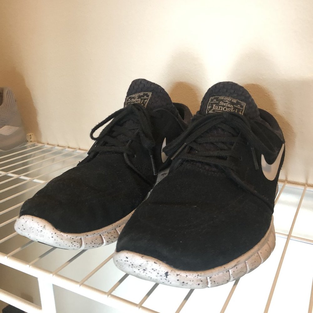 Nike SB Stefan Janoski (Black/White)